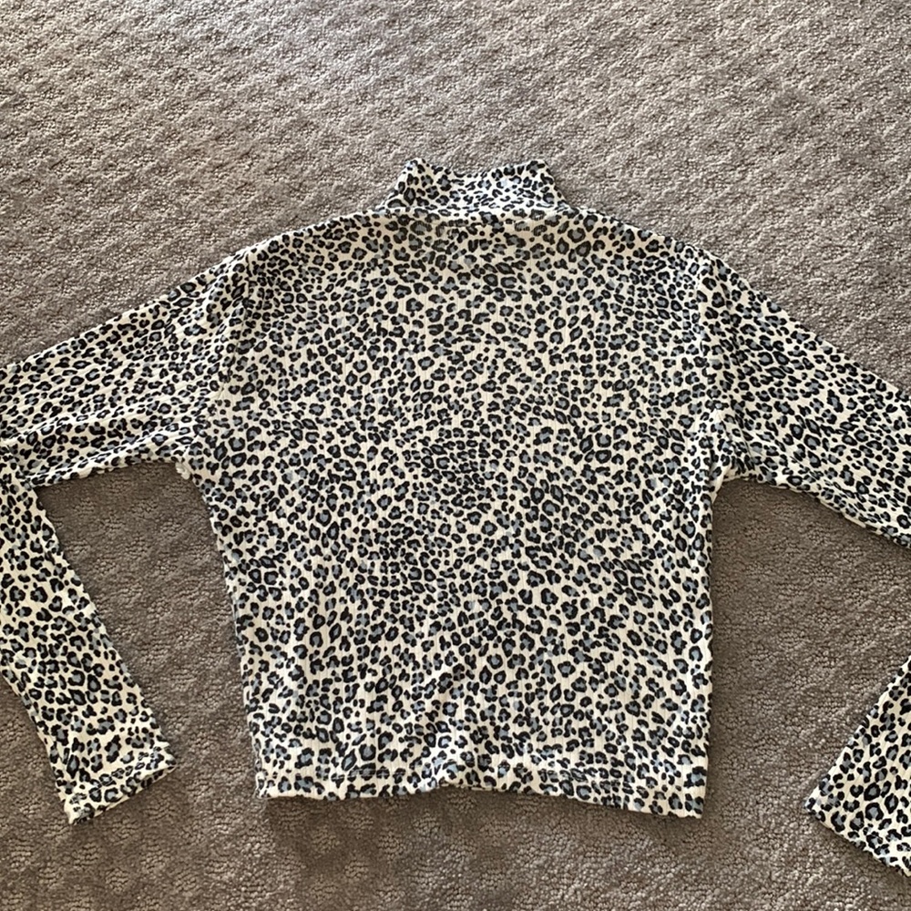 Brandy Melville turtleneck